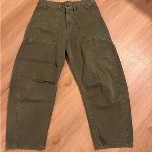 GAP Women's Olive Cargo Pants